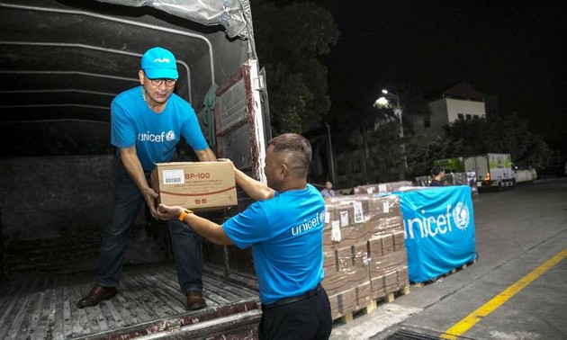 Unicef chuyển khẩn cấp 10 tấn sản phẩm dinh dưỡng điều trị cho trẻ em suy dinh dưỡng ở Việt Nam