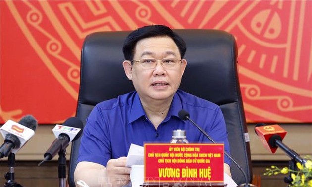 Chủ tịch Quốc hội Vương Đình Huệ làm việc tại Thành phố Hải Phòng