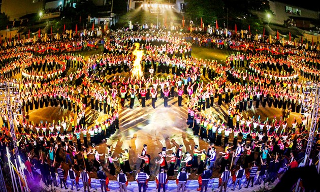 Yên Bái hấp dẫn du khách qua các lễ hội văn hóa, du lịch 