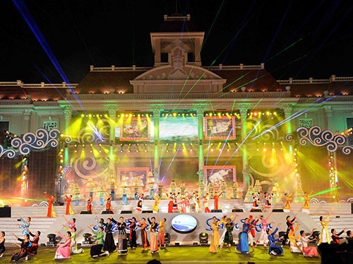 Festival Laut Nha Trang 2013 berakhir