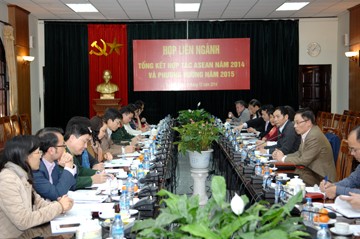 Vietnam mendorong memperkuat persatuan, kesatuan dan peranan sentral ASEAN