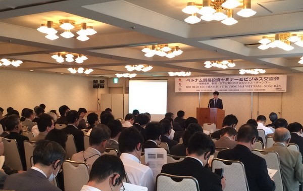 Lokakarya tentang investasi  di Vietnam di Osaka , Jepang