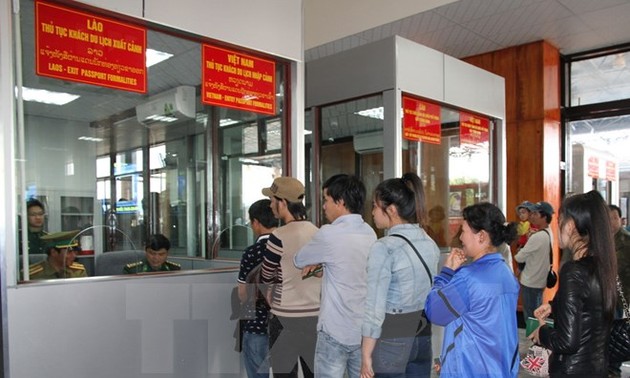 Satu pintu-satu tempat berhenti  – Pola percontohan dalam kerjasama ekonomi Vietnam-Laos.