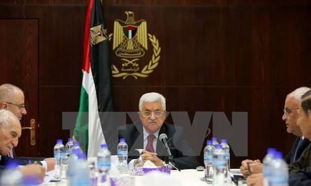 Pemerintah Palestina melakukan perombakan kabinet