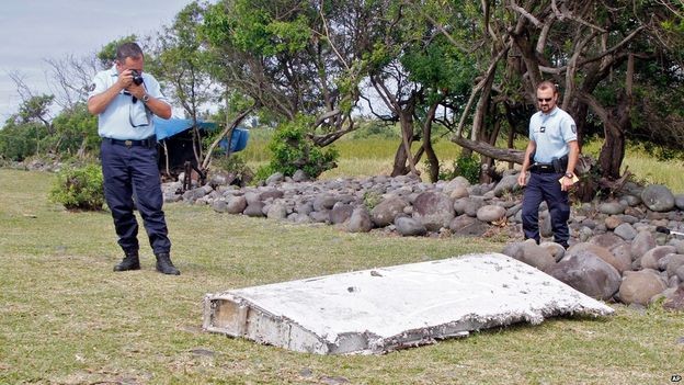 Malaysia mengkonfirmasikan kepingan pesawat terbang yang ditemukan di Samudera Hindia adalah dari MH370