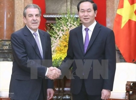 Mantan Presiden Cile, Eduardo Frei Tuiz-Tagle melakukan kunjungan di Vietnam
