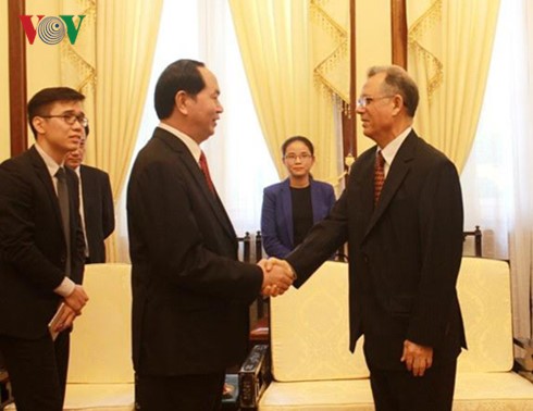 Presiden Tran Dai Quang menerima Dubes Maroko, En Houcine Fardani yang berpamitan