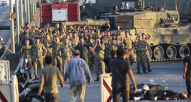 Yunani menolak surat permintaan suaka dari serdadu peserta kudeta di Turki