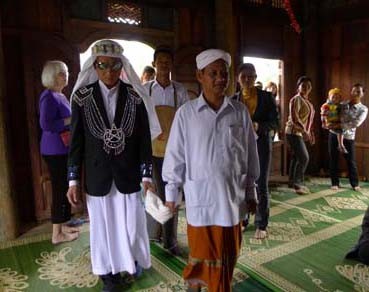 Perkenalan tentang Agama Islam di Vietnam.