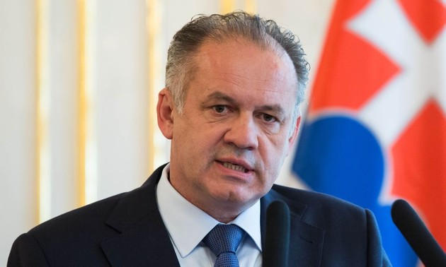 Presiden Slovakia memveto Udang-Undang mengenai agama yang diskriminatif