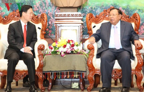 Sekjen, Presiden Laos menilai tinggi hasil kerjasama antara Departemen Komunikasi dan Pendidikan KS dua Partai