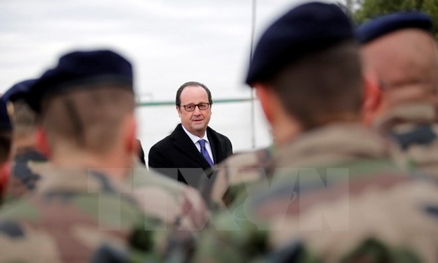 Presiden Perancis berkomitmen akan terus membantu Irak dalam perang anti IS
