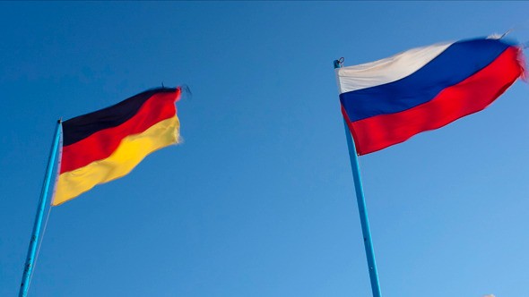 Pemimpin Rusia dan Jerman sepakat mengadakan pertemuan menurut cara Normandia