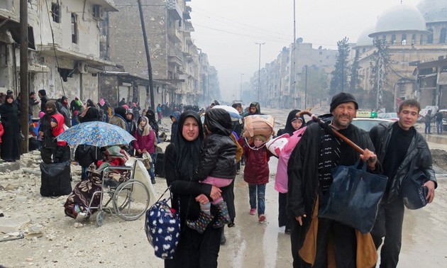 Lima puluh ribu warga Suriah kembali ke kawasan-kawasan yang dikontrol oleh tentara Turki