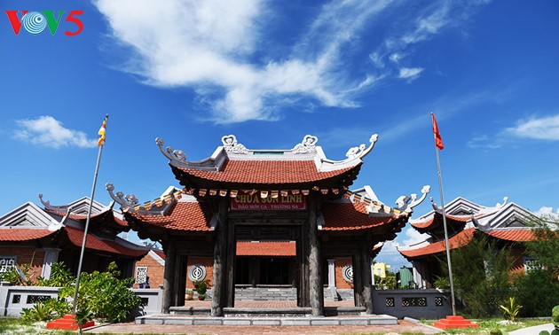 Pagoda-pagoda : Tonggak spiritualitas di kabupaten pulau Truong Sa