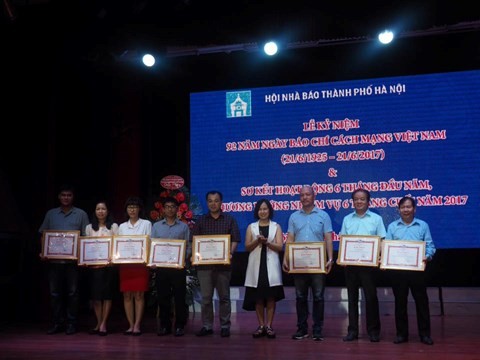 Aktivitas-aktivitas peringatan ultah ke-92 Hari Pers Revolusioner Vietnam