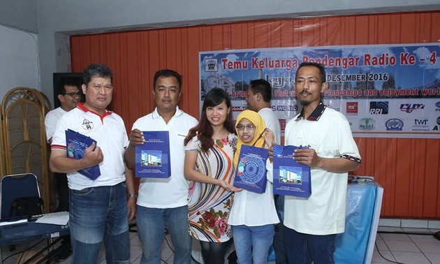 Memperingati HUT ke-51 berdirinya program siaran bahasa Indonesia VOV5