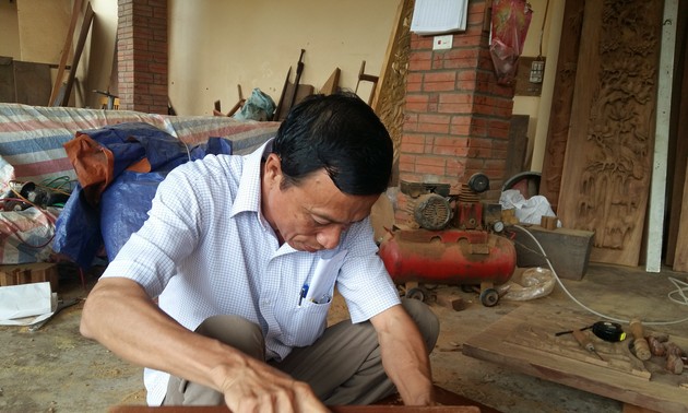 Inti sari dari desa pertukangan kayu Chang Son