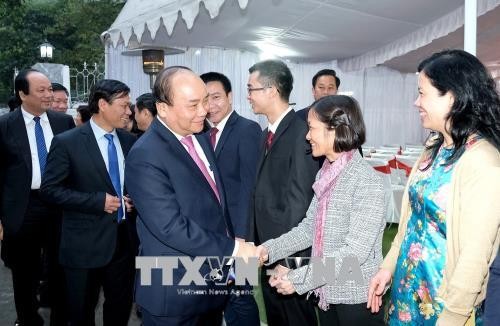 PM Nguyen Xuan Phuc melakukan pertemuan dengan para diaspora di India