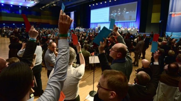  Partai sayap kanan AfD melampaui SPD dan menjadi Partai yang besarnya nomor 2 di Jerman