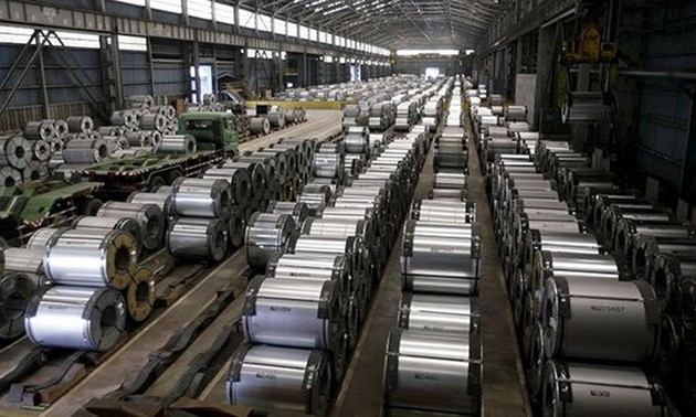 AS menunda meningkatkan pajak terhadap aluminium dan baja EU, Kanada, Meksiko dalam waktu 30 hari