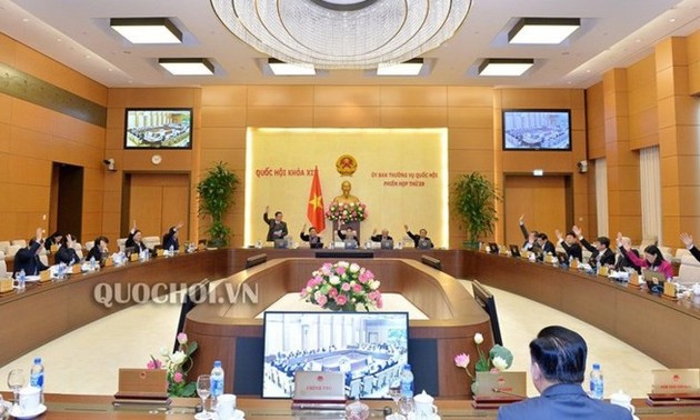 Komite Tetap MN Viet Nam sepakat melengkapi dana 460 miliar VND  untuk membeli lagi beras bantuan