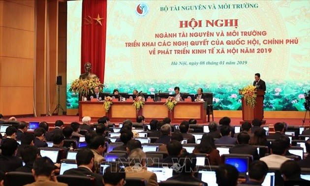  Kementerian Sumber Daya Alam dan Lingkungan Hidup  Vietnam menggelarkan tugas tahun 2019