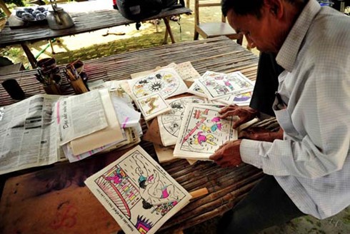 Folk paintings of Sinh village