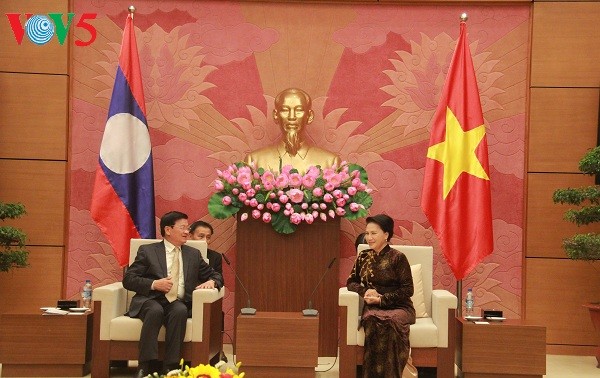 National Assembly Chairwoman receives Lao Prime Minister