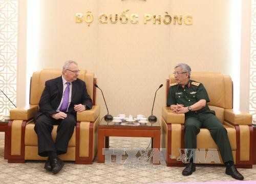 Vietnam, US want to further defense partnership
