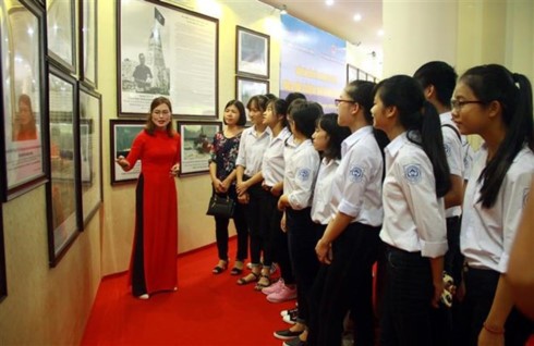 Exhibit on Vietnam’s sovereignty over Hoang Sa, Truong Sa opens in Yen Bai