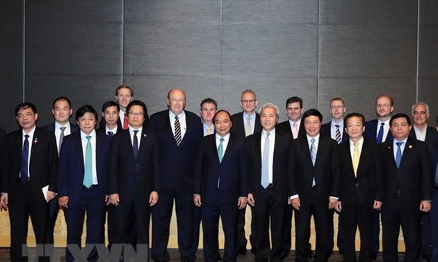 PM meets leading Vietnamese, Australian investors