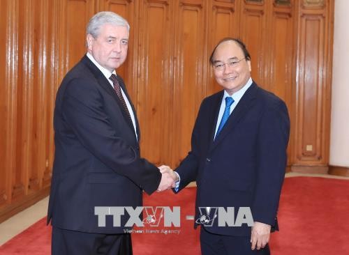 Vietnam pledges favorable conditions for Belarusian investment: PM 