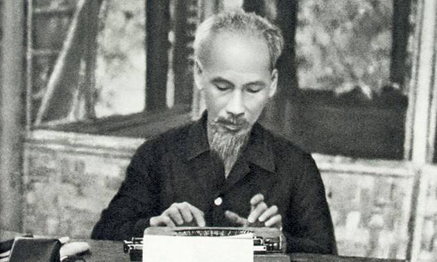 Following Ho Chi Minh’s example achieves positive results 