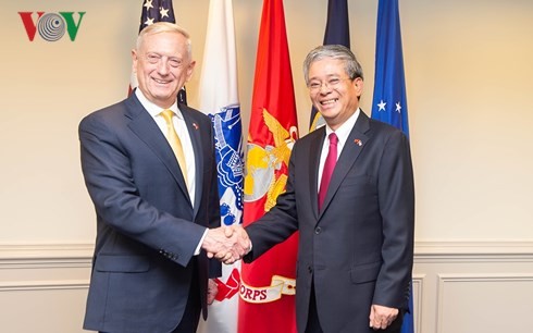 Vietnam, US make remarkable progress in security, defense cooperation 