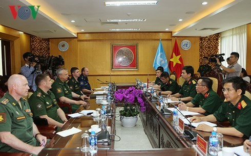 Vietnam, Russia increase coordination in peacekeeping