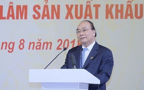 Vietnam set to earn 20 billion USD from wood exports by 2025