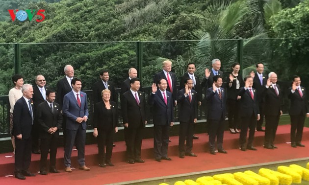 President Tran Dai Quang’s hospitality shines at APEC 2017 