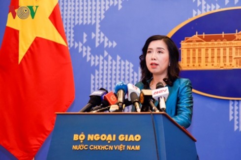 Vietnam calls for respect, enforcement of law on territorial waters