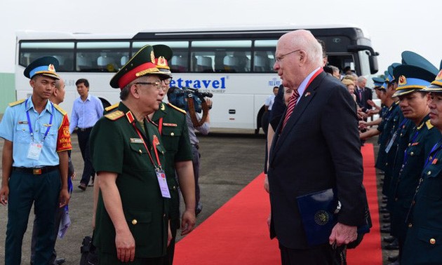 Vietnam, US prioritize resolving war legacy