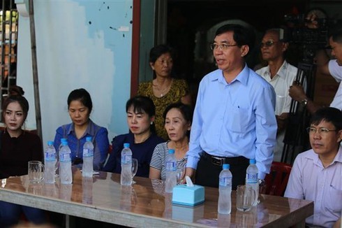 Aid offered to flood-hit overseas Vietnamese in Cambodia
