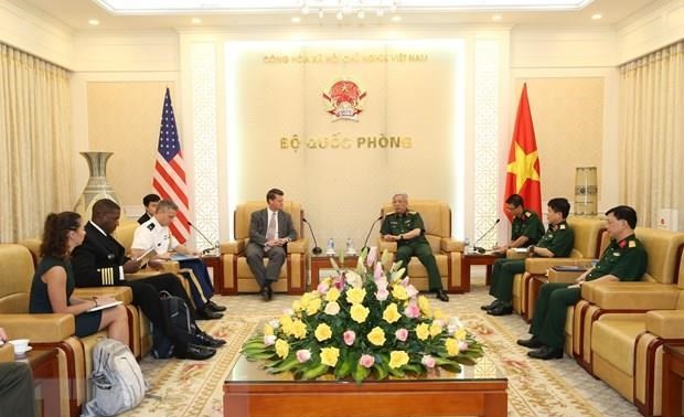Vietnam, US seek to expand defence cooperation