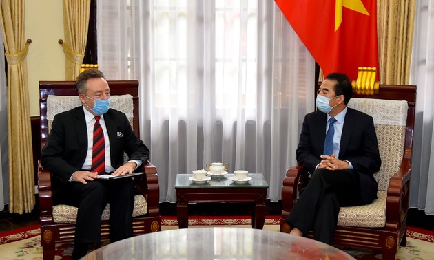 Czech Ambassador praises Vietnamese government’s effort to combat COVID-19 