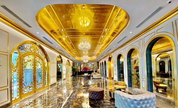 Hanoi’s first gold-plated hotel opens 