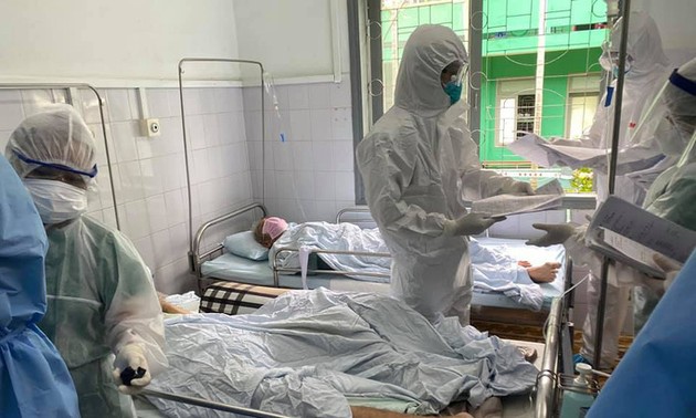 Vietnam reports 4 more COVID-19 patients, 993 in total 