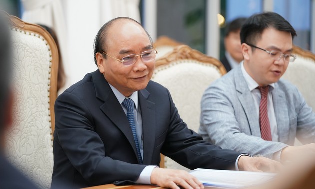 Vietnam always creates favorable conditions for foreign investors: PM 