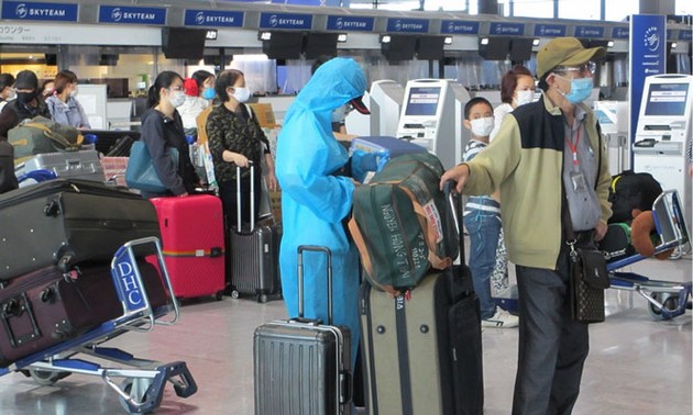 Vietnamese citizens repatriated from Japan, Macau 