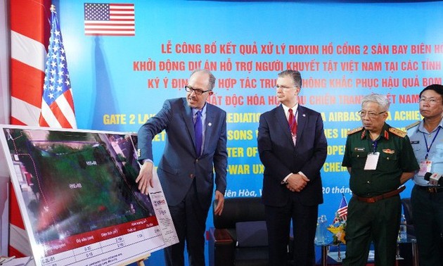 US commits 65 million USD to help Vietnamese with disabilities affected by war