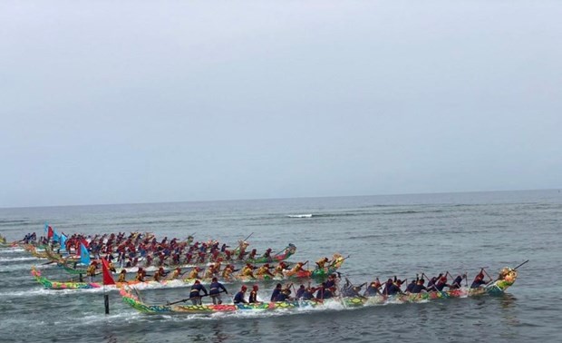 Tu Linh boat racing festival recognized as national heritage