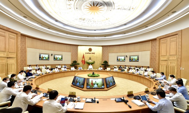 PM called for increased decentralization, individualized responsibility